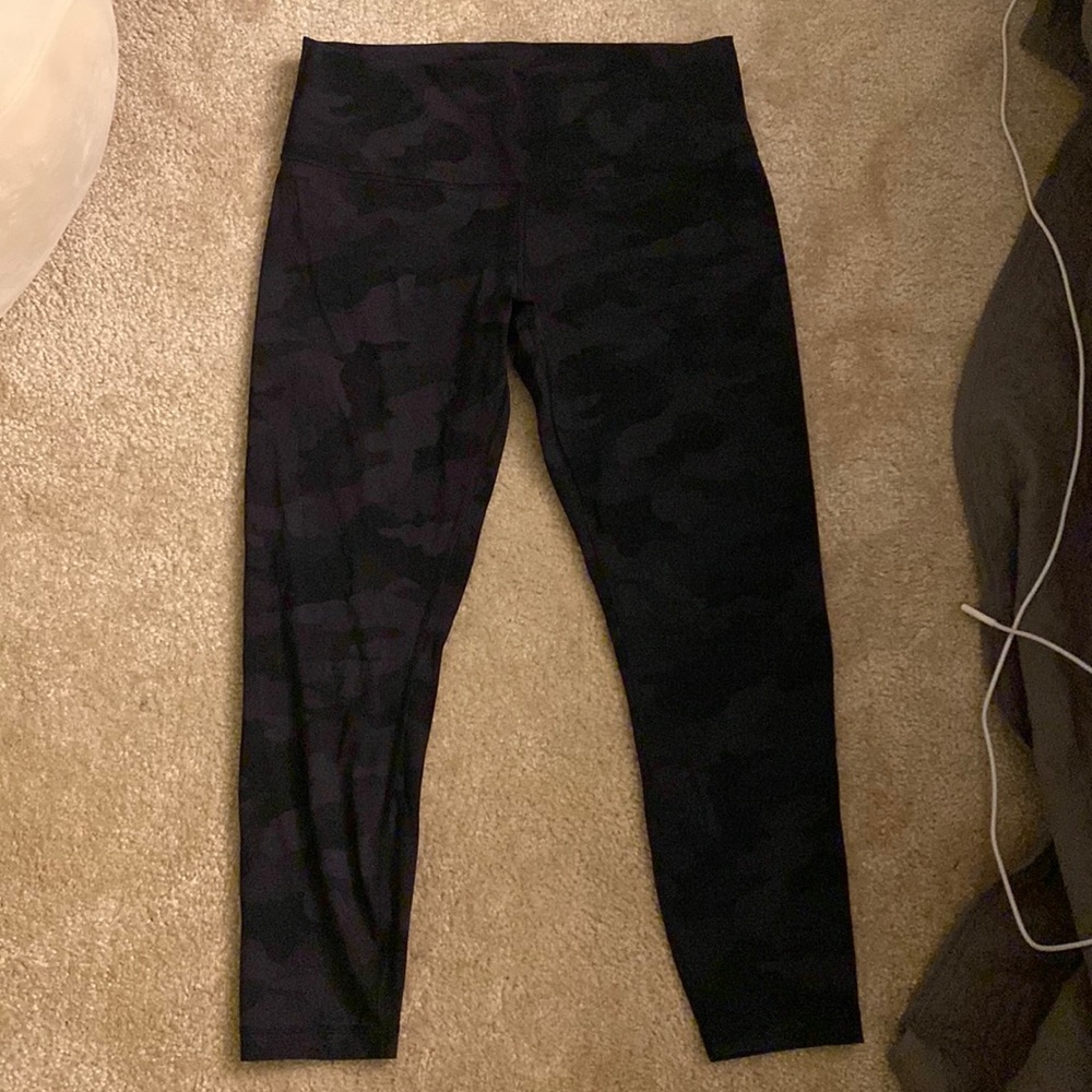 Black Camo Lululemon Wunder Under Leggings 25 Inch